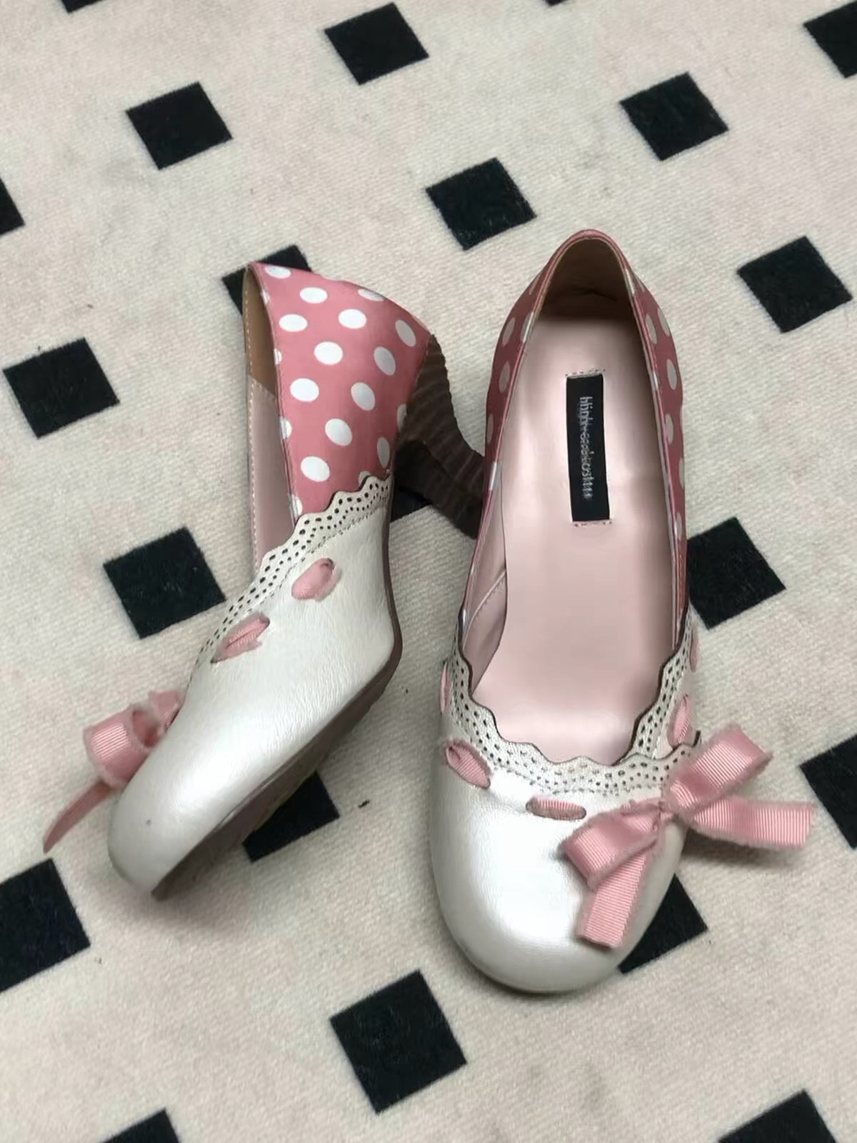 Sweet polka lace pumps