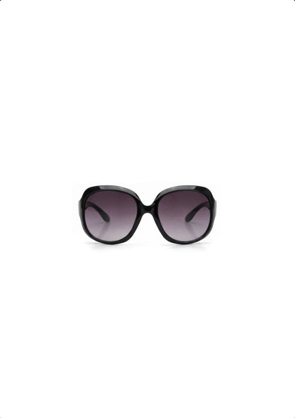 Big sunglasses